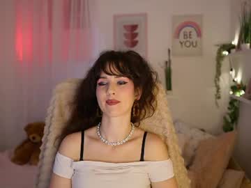 daisy_lowe_