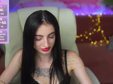 emilyymoon