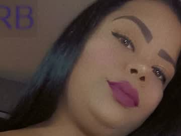 isahot_latin_doll