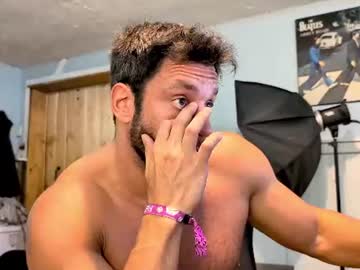 pizza_biceps