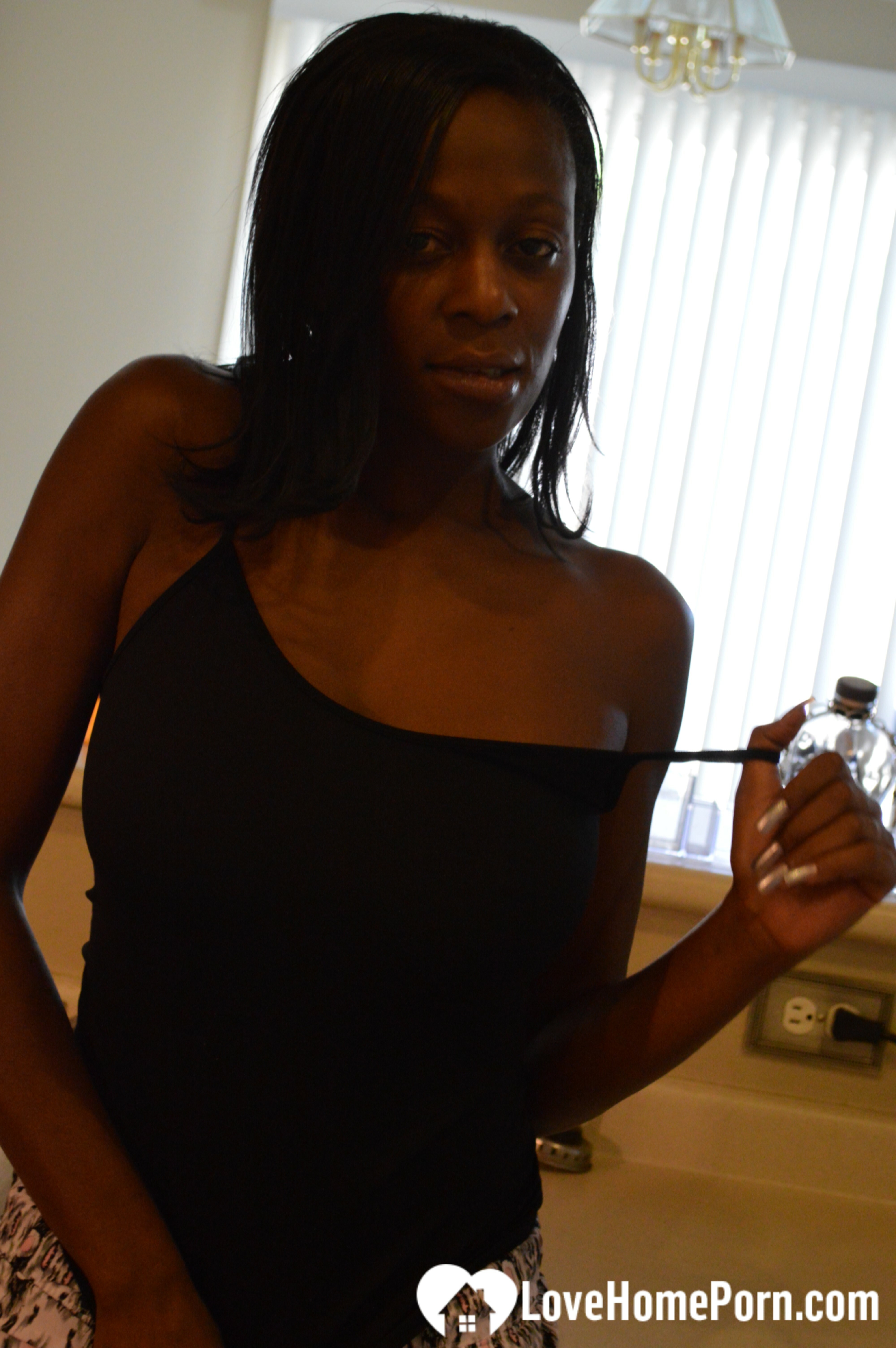 Ebony woman shows off both sides of her — 17