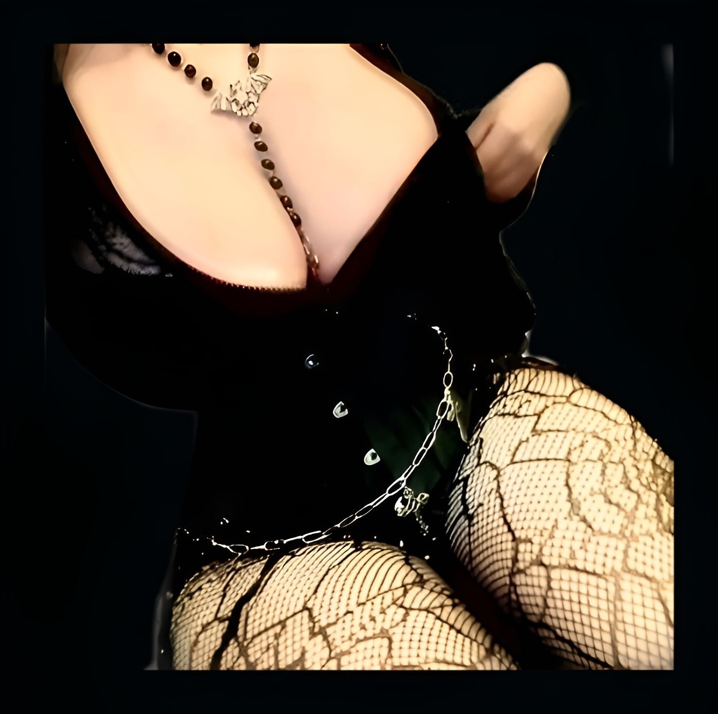 Las enormes tetas de azul casi morado — 13