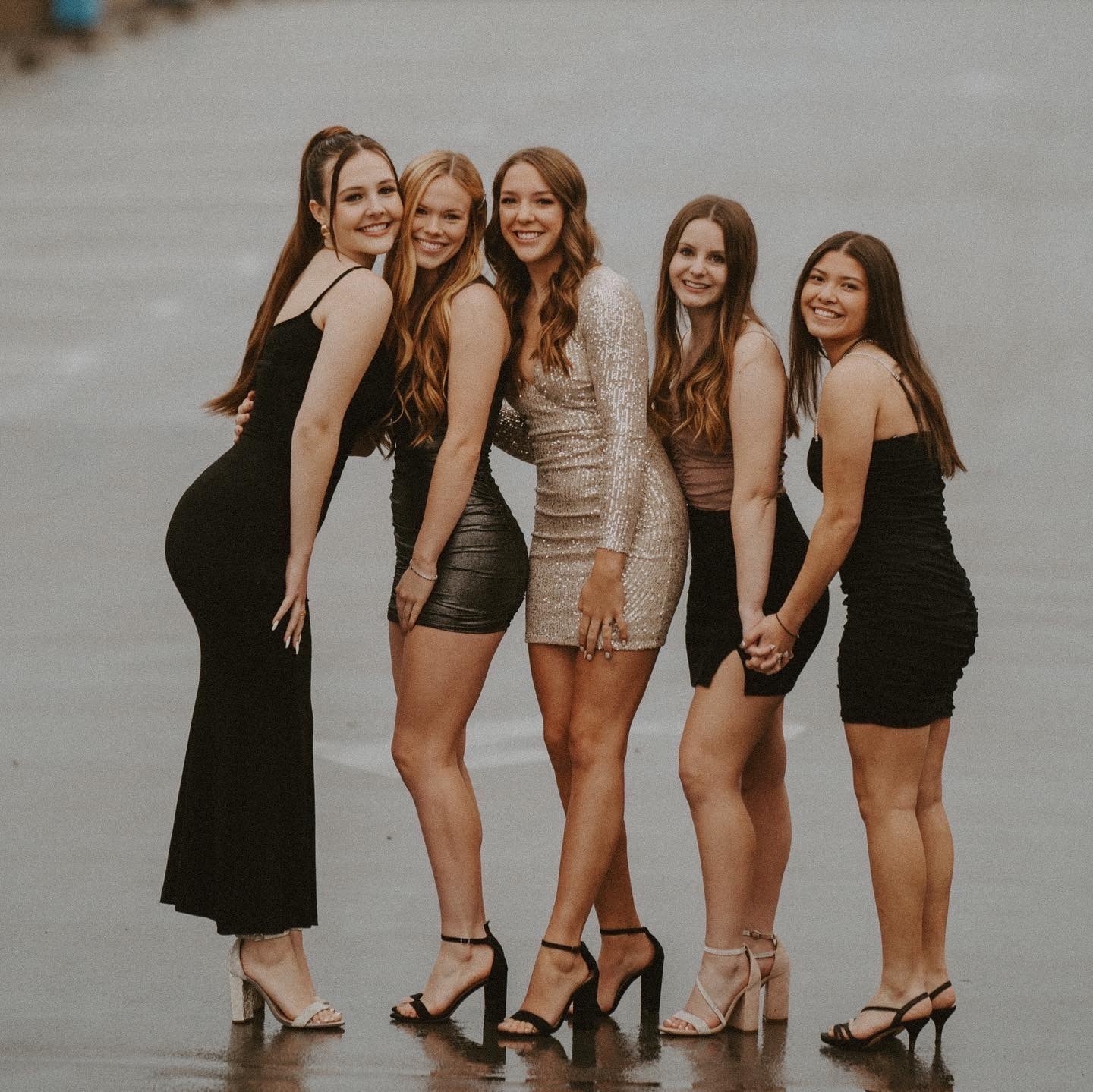 Teens holding hands — 6