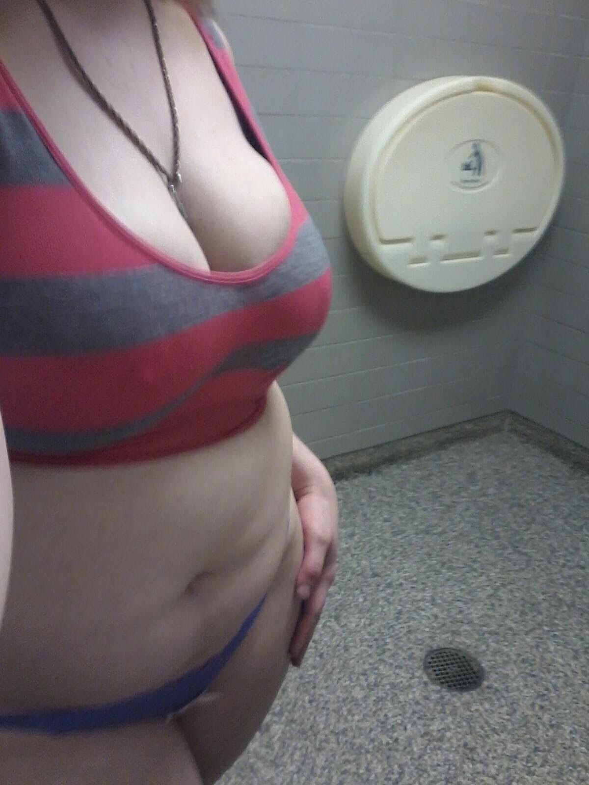 Pics of a gal I used to bang — 20