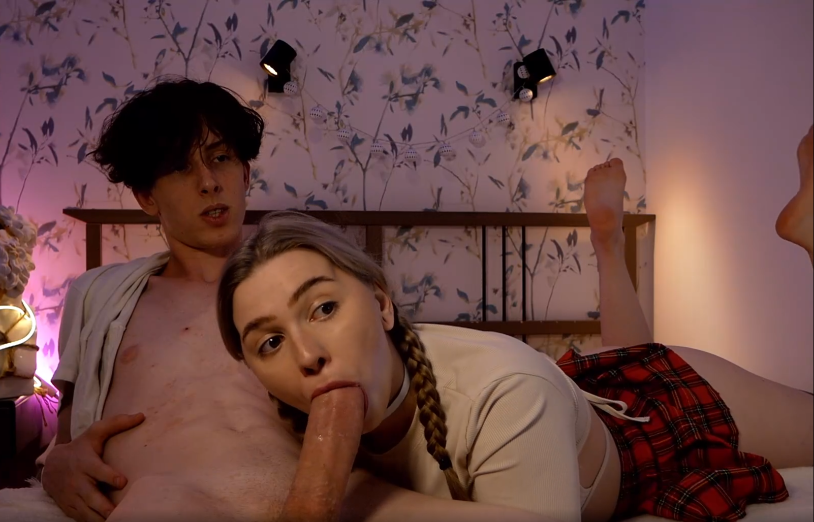 Teen couple blowjob and deepthroat fat big cock — 6