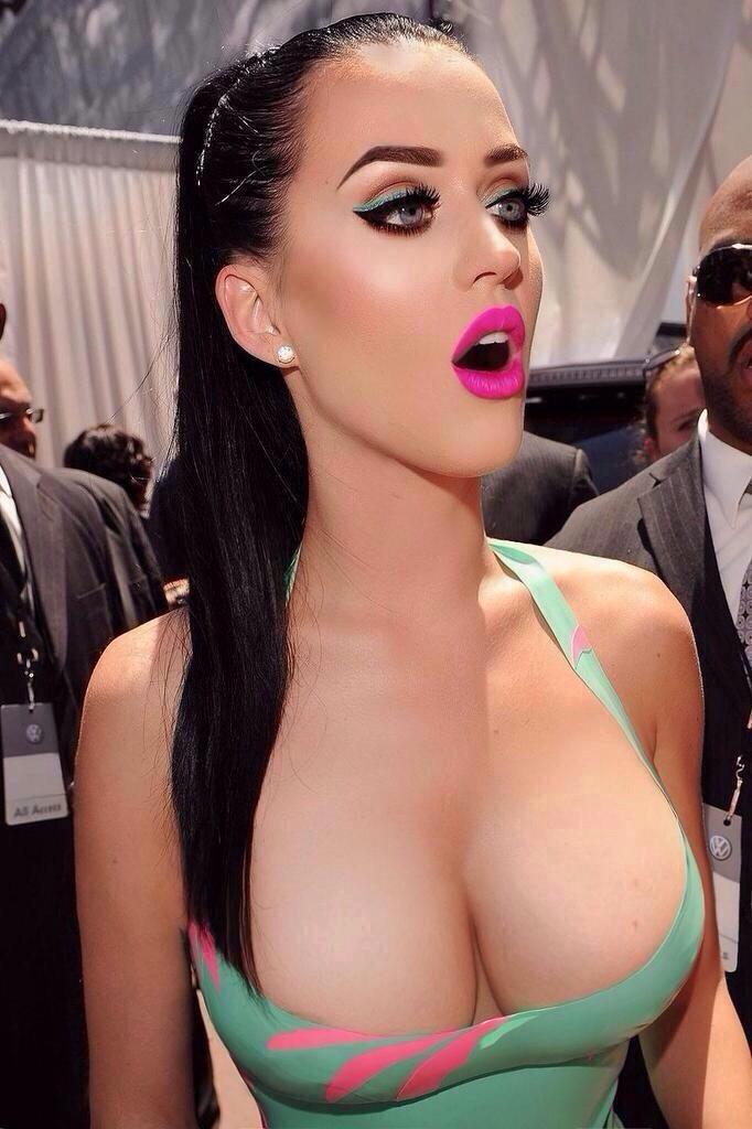 SEXY Celebrities — 19